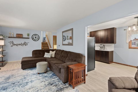 Tiny photo for 1717 Fairmeadows Drive, Bettendorf, IA 52722 (MLS # 12719591)
