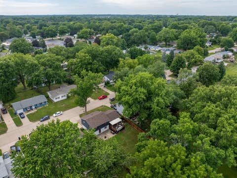 Tiny photo for 1717 Fairmeadows Drive, Bettendorf, IA 52722 (MLS # 12719591)