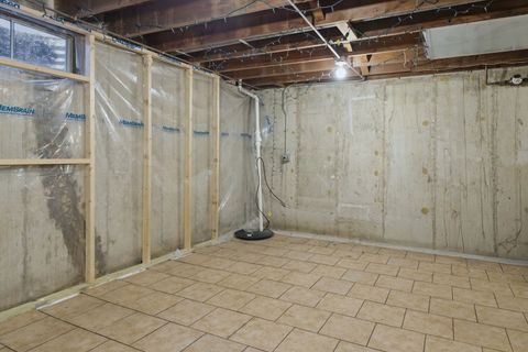 Tiny photo for 200 Linn Court #C, North Aurora, IL 60542 (MLS # 12576795)