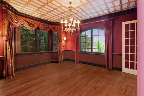 Tiny photo for 561 W 58th Street, Hinsdale, IL 60521 (MLS # 12511280)