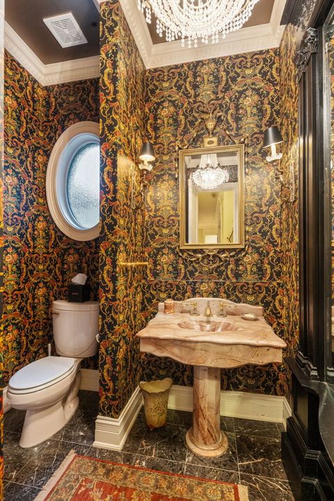 Tiny photo for 561 W 58th Street, Hinsdale, IL 60521 (MLS # 12511280)