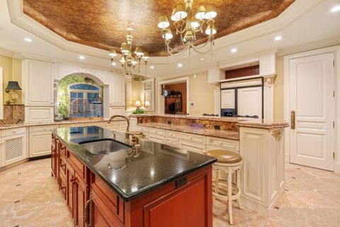 Tiny photo for 561 W 58th Street, Hinsdale, IL 60521 (MLS # 12511280)