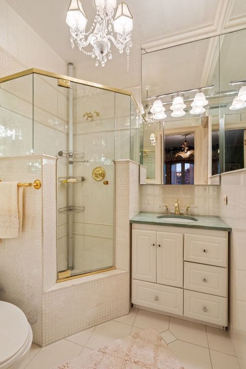 Tiny photo for 561 W 58th Street, Hinsdale, IL 60521 (MLS # 12511280)