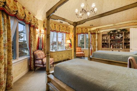 Tiny photo for 561 W 58th Street, Hinsdale, IL 60521 (MLS # 12511280)