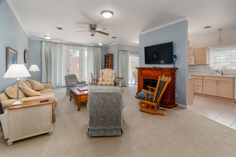 Tiny photo for 1017 Villa Court, Carbondale, IL 62901 (MLS # 12752219)