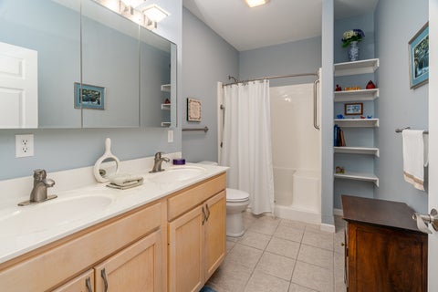 Tiny photo for 1017 Villa Court, Carbondale, IL 62901 (MLS # 12752219)