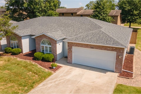 Photo of 1017 Villa Court, Carbondale, IL 62901 (MLS # 12752219)