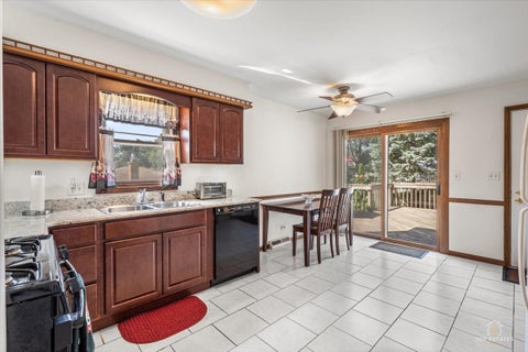 Tiny photo for 1769 Patricia Lane, St. Charles, IL 60174 (MLS # 12747394)
