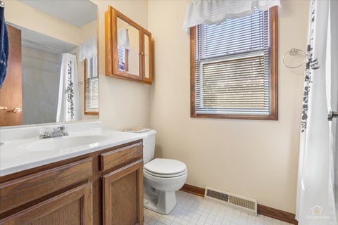 Tiny photo for 1769 Patricia Lane, St. Charles, IL 60174 (MLS # 12747394)