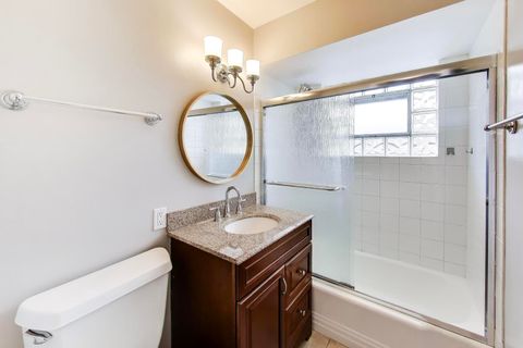 Tiny photo for 713 S William Street, Mount Prospect, IL 60056 (MLS # 12571893)