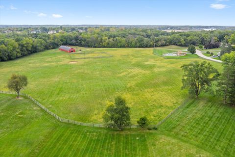 Tiny photo for 1406 W Lincoln Road, McHenry, IL 60051 (MLS # 12486543)