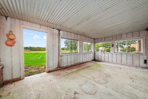 Tiny photo for 1406 W Lincoln Road, McHenry, IL 60051 (MLS # 12486543)