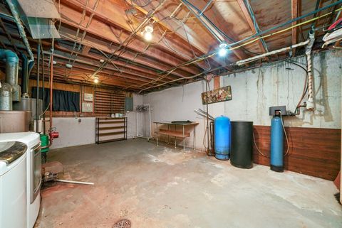 Tiny photo for 1406 W Lincoln Road, McHenry, IL 60051 (MLS # 12486543)