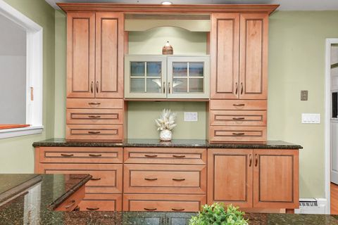 Tiny photo for 1406 W Lincoln Road, McHenry, IL 60051 (MLS # 12486543)