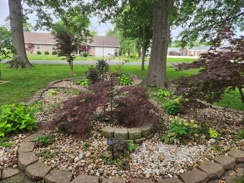 Tiny photo for 211 E Depew Street, Odin, IL 62870 (MLS # 12649804)