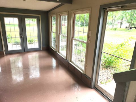 Tiny photo for 211 E Depew Street, Odin, IL 62870 (MLS # 12649804)