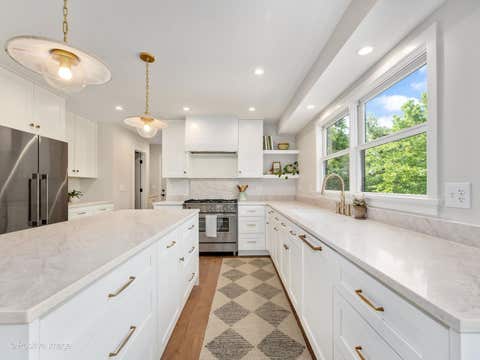 Tiny photo for 28w600 Indian Knoll Road, West Chicago, IL 60185 (MLS # 12717677)
