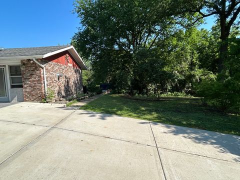 Tiny photo for 194 S Collins Street, South Elgin, IL 60177 (MLS # 12441306)