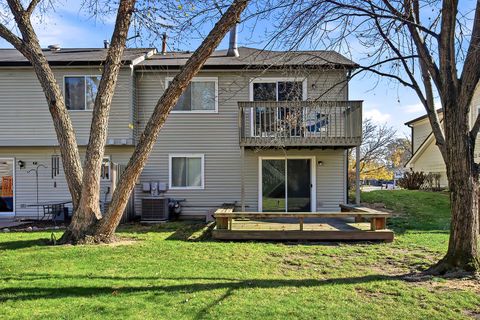 Tiny photo for 1500 Oak Valley Drive, Cary, IL 60013 (MLS # 12521222)