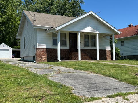Tiny photo for 109 George Street, Anna, IL 62906 (MLS # 12641837)