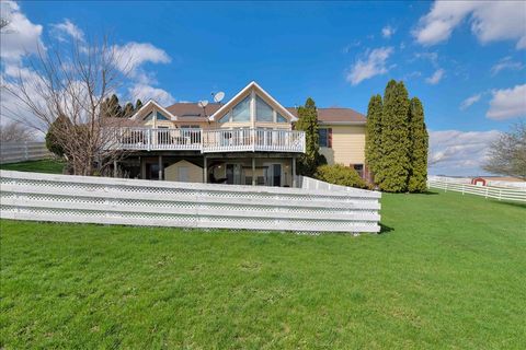 Tiny photo for 17207 Chase Road, DeKalb, IL 60115 (MLS # 12616841)