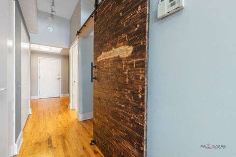 Tiny photo for 165 N Canal Street #1205, Chicago, IL 60606 (MLS # 12689338)