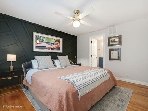 Tiny photo for 1339 N Wolcott Avenue #B, Chicago, IL 60622 (MLS # 12593779)