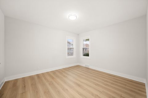 Tiny photo for 400 Kishwaukee Drive, Sycamore, IL 60178 (MLS # 12547889)