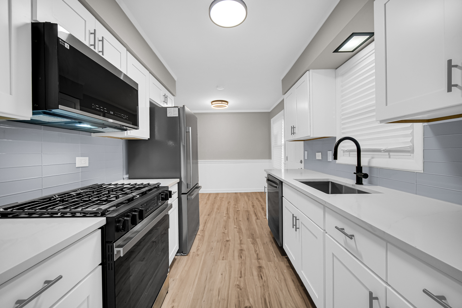 11601 S Laflin Street