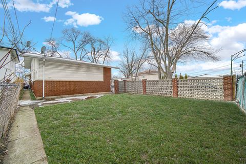 Tiny photo for 11601 S Laflin Street, Chicago, IL 60643 (MLS # 12531432)