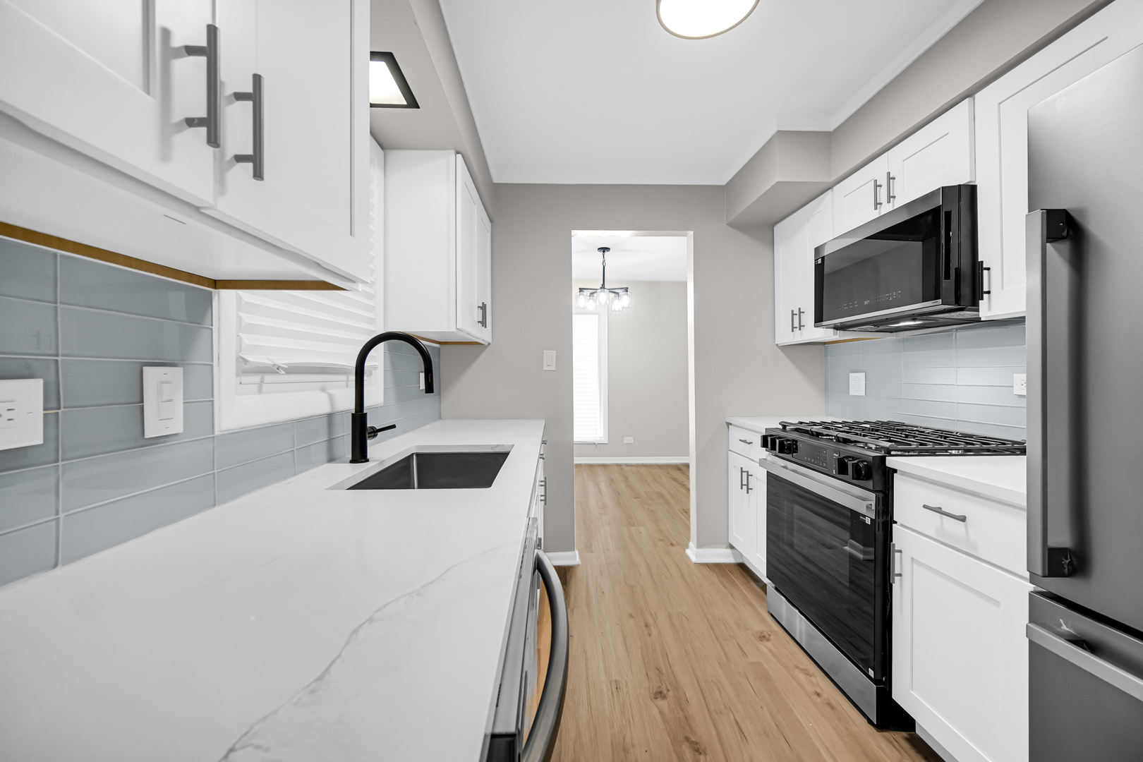 11601 S Laflin Street