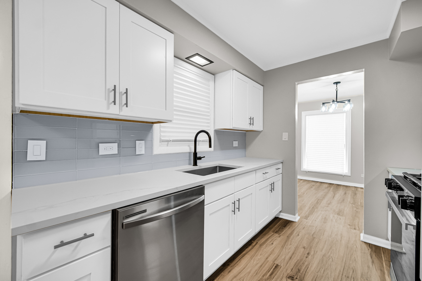 11601 S Laflin Street