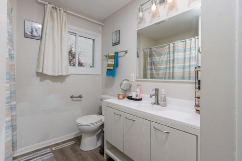 Tiny photo for 612 Silbury Court, McHenry, IL 60050 (MLS # 12679522)