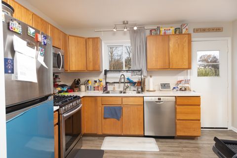 Tiny photo for 612 Silbury Court, McHenry, IL 60050 (MLS # 12679522)