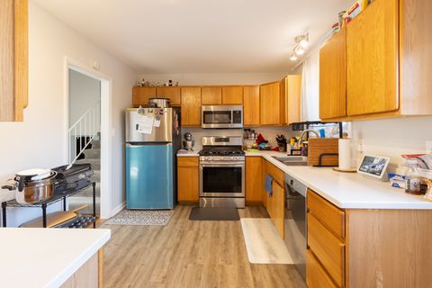 Tiny photo for 612 Silbury Court, McHenry, IL 60050 (MLS # 12679522)