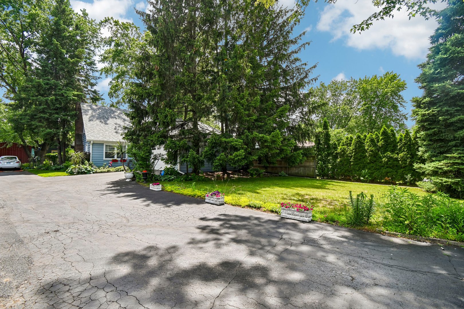 7 Columbus Parkway