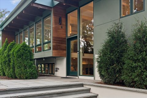 Tiny photo for 1436 S Estate Lane, Lake Forest, IL 60045 (MLS # 12542362)