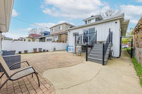 Tiny photo for 3739 Clinton Avenue, Berwyn, IL 60402 (MLS # 12657482)