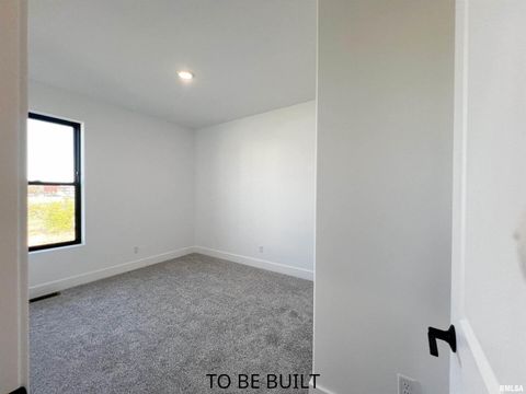 Tiny photo for Lot 7 Faiths Way, Bettendorf, IA 52722 (MLS # 12605715)