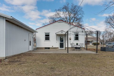 Tiny photo for 431 9TH Street, Lincoln, IL 62656 (MLS # 12567589)
