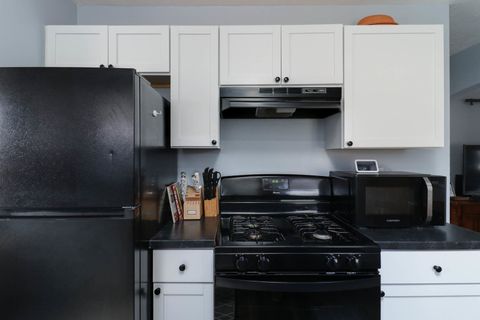 Tiny photo for 431 9TH Street, Lincoln, IL 62656 (MLS # 12567589)