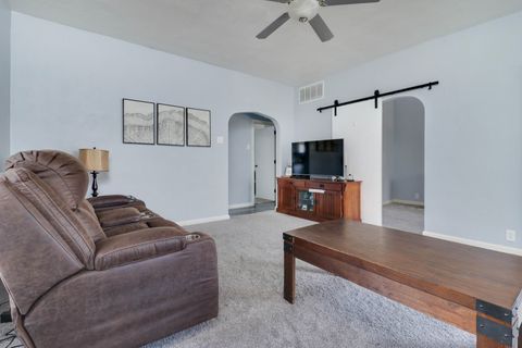 Tiny photo for 431 9TH Street, Lincoln, IL 62656 (MLS # 12567589)