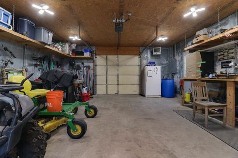 Tiny photo for 431 9TH Street, Lincoln, IL 62656 (MLS # 12567589)