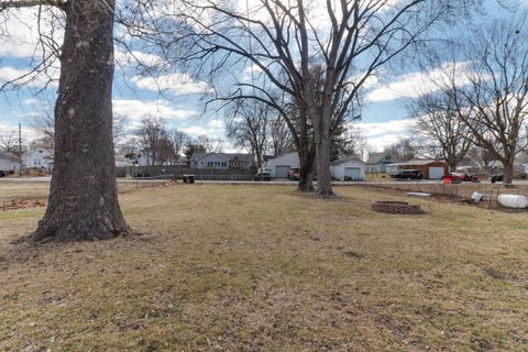 Tiny photo for 431 9TH Street, Lincoln, IL 62656 (MLS # 12567589)