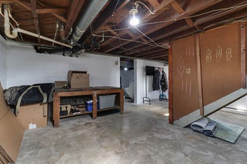 Tiny photo for 431 9TH Street, Lincoln, IL 62656 (MLS # 12567589)