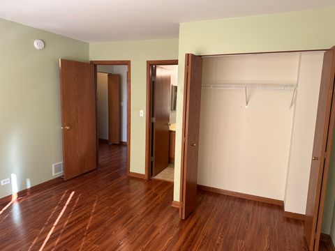 Tiny photo for 2358 TWILIGHT Drive, Aurora, IL 60503 (MLS # 12509457)