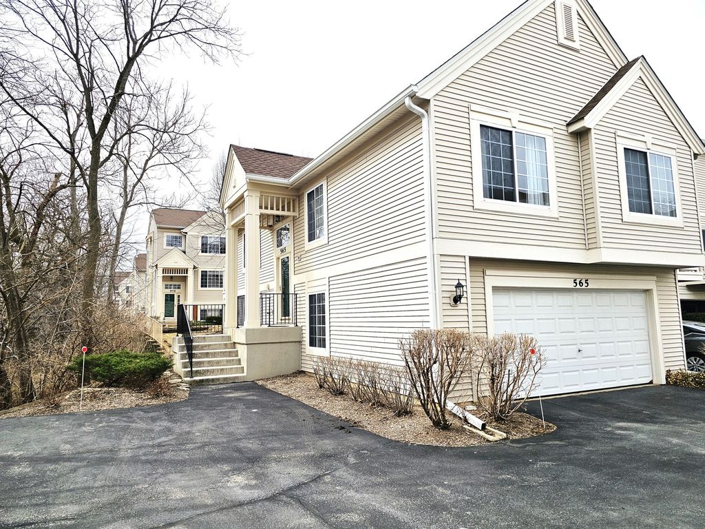 listing image 0