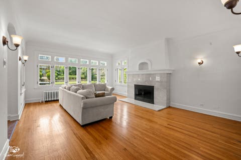 Tiny photo for 9237 S Longwood Drive, Chicago, IL 60643 (MLS # 12684289)