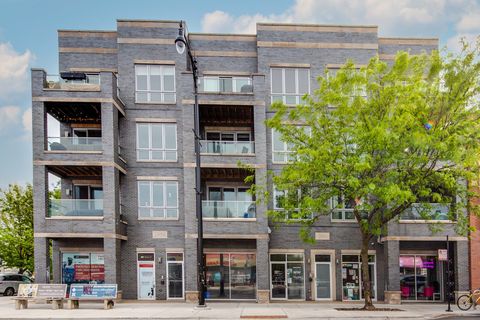 2860 N MILWAUKEE Avenue 2S Chicago IL 60618
