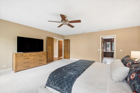 Tiny photo for 420 N Lincoln Street, Hinsdale, IL 60521 (MLS # 12768385)